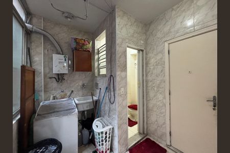 Apartamento à venda com 130m², 4 quartos e sem vagaÁrea de serviço