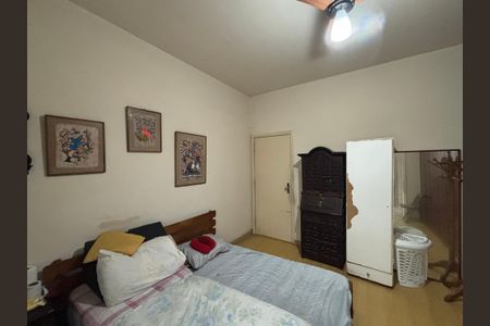 Apartamento à venda com 130m², 4 quartos e sem vagaQuarto 2