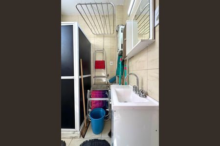 Apartamento para alugar com 27m², 0 quarto e sem vaga Apartamento para alugar com 27m², 0 quarto e sem vagaBanheiro