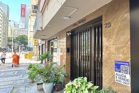 Apartamento para alugar com 27m², 0 quarto e sem vaga Apartamento para alugar com 27m², 0 quarto e sem vagaPlaquinha
