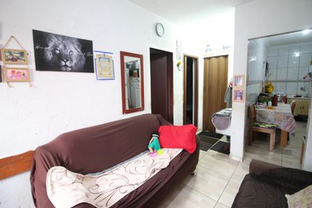 Casa à venda com 57m², 2 quartos e sem vagaSala