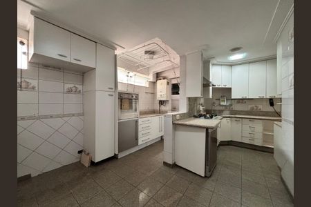 Apartamento à venda com 80m², 2 quartos e 1 vagaCozinha
