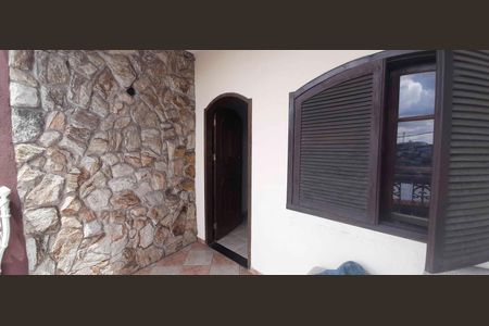 Casa para alugar com 192m², 2 quartos e 1 vaga