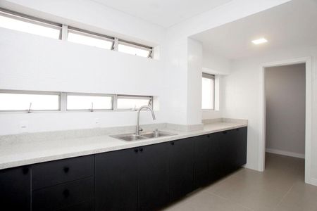 Apartamento à venda com 115m², 3 quartos e 1 vagaCozinha e Área de Serviço