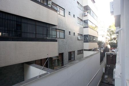 Apartamento à venda com 115m², 3 quartos e 1 vagaQuarto 2 Vista