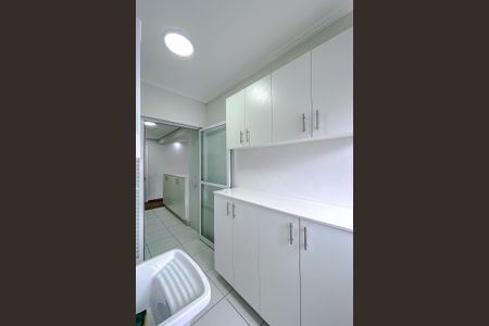 Apartamento à venda com 78m², 2 quartos e 1 vagaÁrea de Serviço