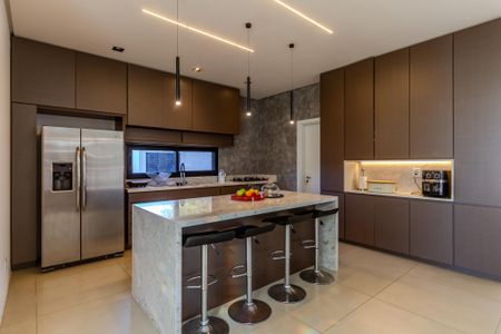 Casa de condomínio para alugar com 344m², 4 quartos e 4 vagasCozinha