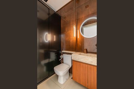 Casa de condomínio para alugar com 344m², 4 quartos e 4 vagasLavabo 2