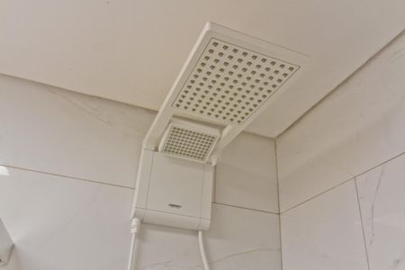 Casa à venda com 240m², 3 quartos e 2 vagasBanheiro da Suíte 1