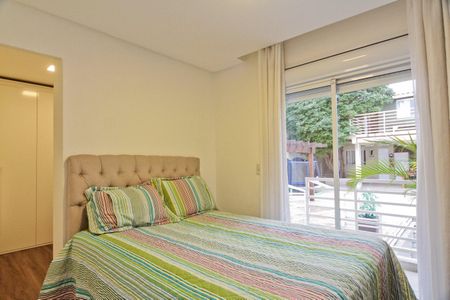 Casa à venda com 240m², 3 quartos e 2 vagasSuíte 3