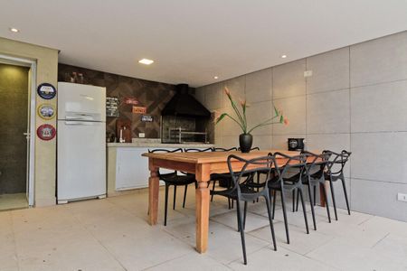 Casa à venda com 240m², 3 quartos e 2 vagasÁrea Externa