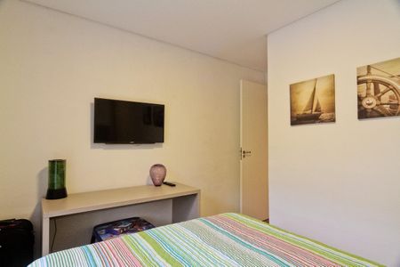 Casa à venda com 240m², 3 quartos e 2 vagasSuíte 3