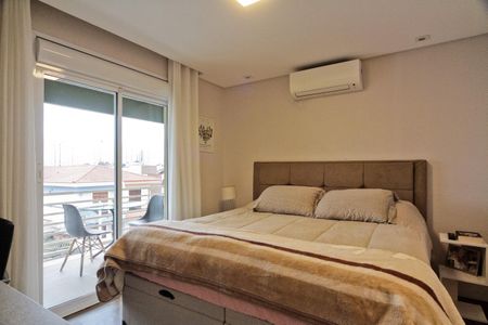 Casa à venda com 240m², 3 quartos e 2 vagasSuíte 1