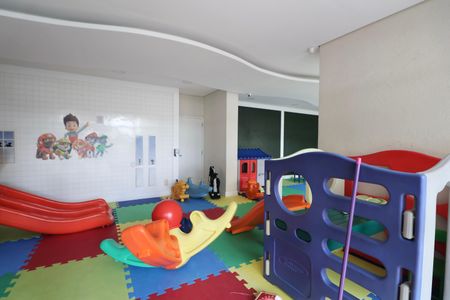 Apartamento para alugar com 88m², 2 quartos e 1 vagaÁrea comum - Playground