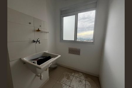 Apartamento à venda com 36m², 2 quartos e 1 vagaFoto 01