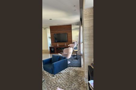 Apartamento à venda com 220m², 4 quartos e 4 vagasSala