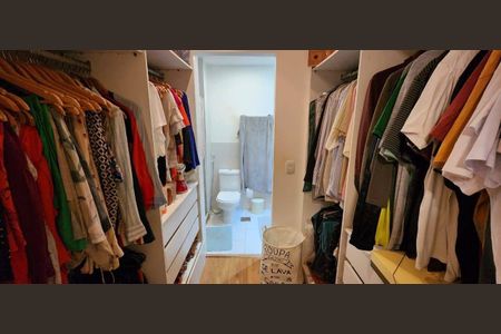 Apartamento para alugar com 150m², 3 quartos e 2 vagas Apartamento para alugar com 150m², 3 quartos e 2 vagasQuarto
