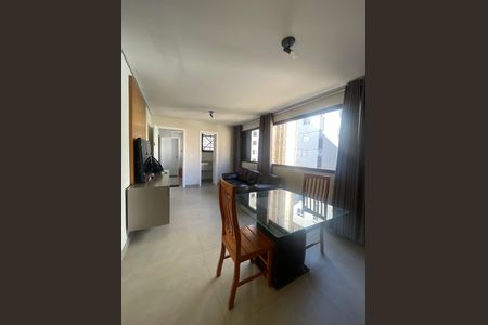 Apartamento à venda com 65m², 2 quartos e 2 vagasSala