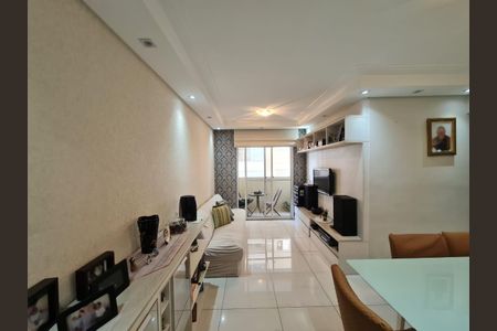 Apartamento à venda com 62m², 2 quartos e 1 vagaSala