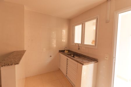 Casa à venda com 190m², 8 quartos e sem vagaCozinha