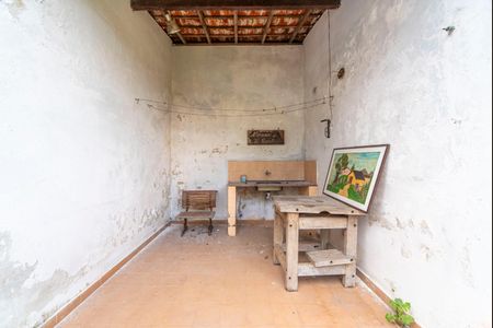 Casa à venda com 385m², 4 quartos e 3 vagas Casa à venda com 385m², 4 quartos e 3 vagasJardim e quintal