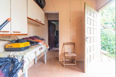 Casa à venda com 385m², 4 quartos e 3 vagas Casa à venda com 385m², 4 quartos e 3 vagasÁrea de Serviço