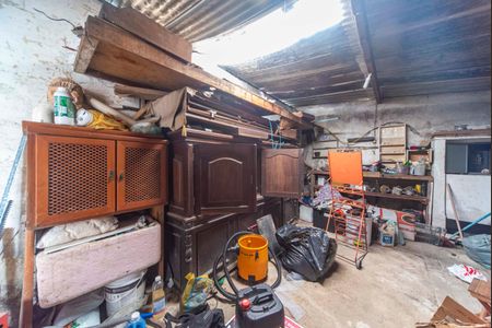 Casa à venda com 385m², 4 quartos e 3 vagas Casa à venda com 385m², 4 quartos e 3 vagasDepósito