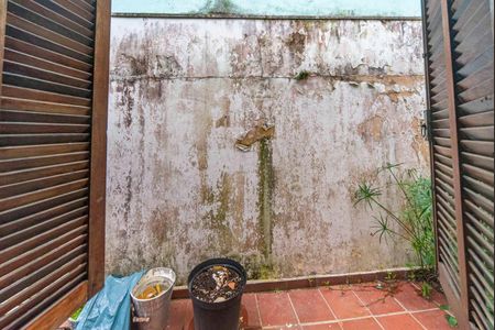 Casa à venda com 385m², 4 quartos e 3 vagas Casa à venda com 385m², 4 quartos e 3 vagasVista do Quarto 2