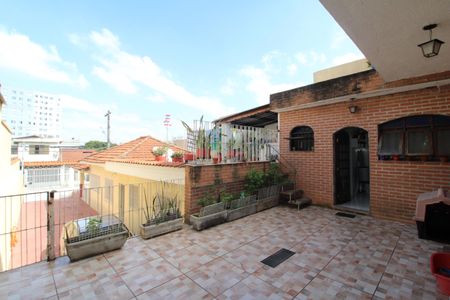 Casa à venda com 120m², 4 quartos e 4 vagasQuintal