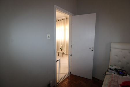 Casa à venda com 120m², 4 quartos e 4 vagasCasa 1 - Quarto 1