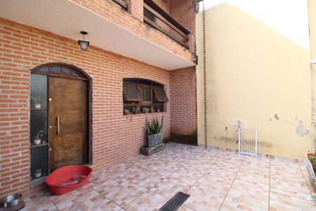 Casa à venda com 120m², 4 quartos e 4 vagasQuintal