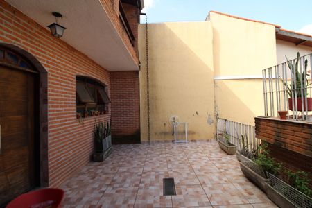 Casa à venda com 120m², 4 quartos e 4 vagasQuintal