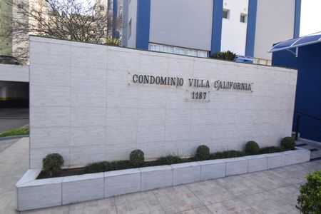 Apartamento à venda com 60m², 2 quartos e 1 vagaFachada