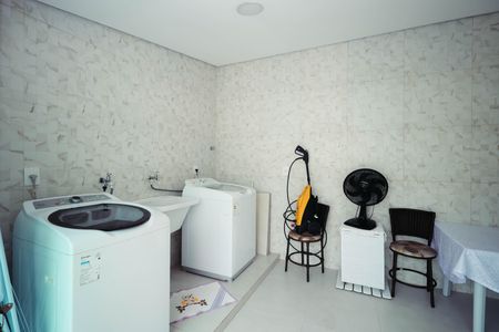 Casa à venda com 229m², 4 quartos e 3 vagasÁrea de Serviço