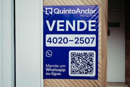 Casa à venda com 229m², 4 quartos e 3 vagasPlaca