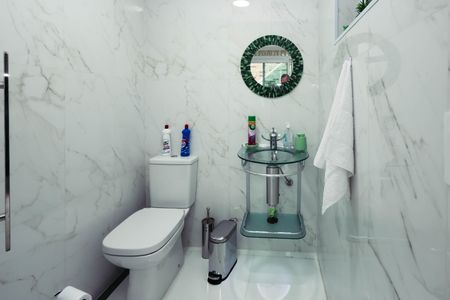 Casa à venda com 229m², 4 quartos e 3 vagasLavabo