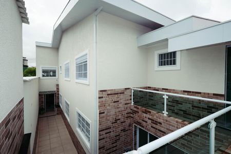 Casa à venda com 229m², 4 quartos e 3 vagasFachada Interna