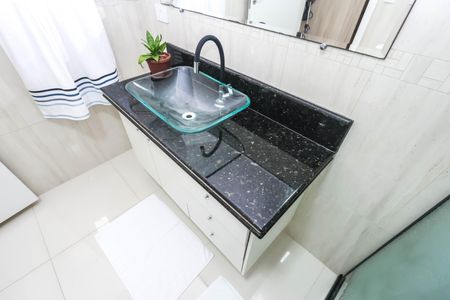 Casa à venda com 229m², 4 quartos e 3 vagasBanheiro da Suíte 1