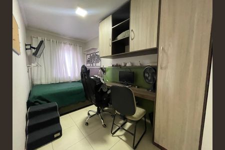 Apartamento à venda com 98m², 4 quartos e sem vagaQuarto 3
