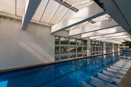 Apartamento à venda com 43m², 1 quarto e 1 vagaÁrea comum - Piscina Coberta