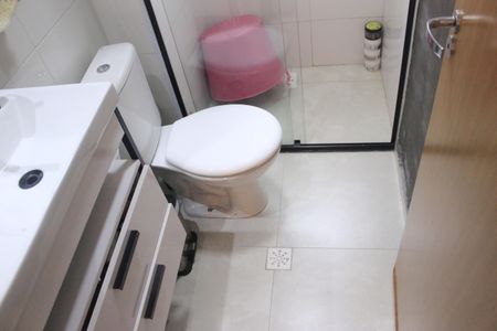 Apartamento à venda com 45m², 2 quartos e 1 vagaBanheiro Social