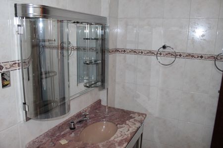 Apartamento à venda com 125m², 3 quartos e sem vagaBanheiro Social