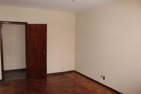 Apartamento à venda com 125m², 3 quartos e sem vagaSuite