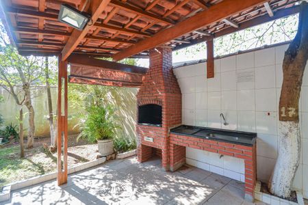 Apartamento para alugar com 56m², 2 quartos e 1 vagaÁrea comum