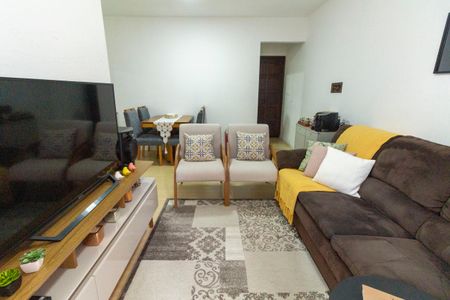 Apartamento para alugar com 72m², 3 quartos e 1 vaga Apartamento para alugar com 72m², 3 quartos e 1 vagaSala