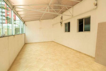 Apartamento para alugar com 72m², 3 quartos e 1 vaga Apartamento para alugar com 72m², 3 quartos e 1 vagaÁrea comum - Salão de Festas