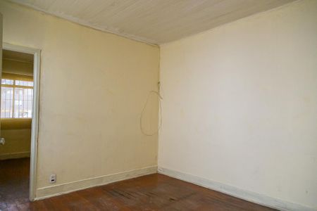 Casa à venda com 165m², 2 quartos e 1 vaga Casa à venda com 165m², 2 quartos e 1 vagaSala