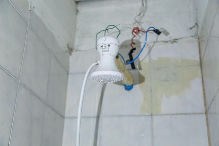 Casa à venda com 165m², 2 quartos e 1 vaga Casa à venda com 165m², 2 quartos e 1 vagaBanheiro - Chuveiro