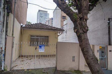 Casa à venda com 165m², 2 quartos e 1 vaga Casa à venda com 165m², 2 quartos e 1 vagaPlaquinha