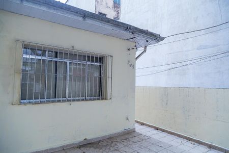 Casa à venda com 165m², 2 quartos e 1 vaga Casa à venda com 165m², 2 quartos e 1 vagaGaragem
